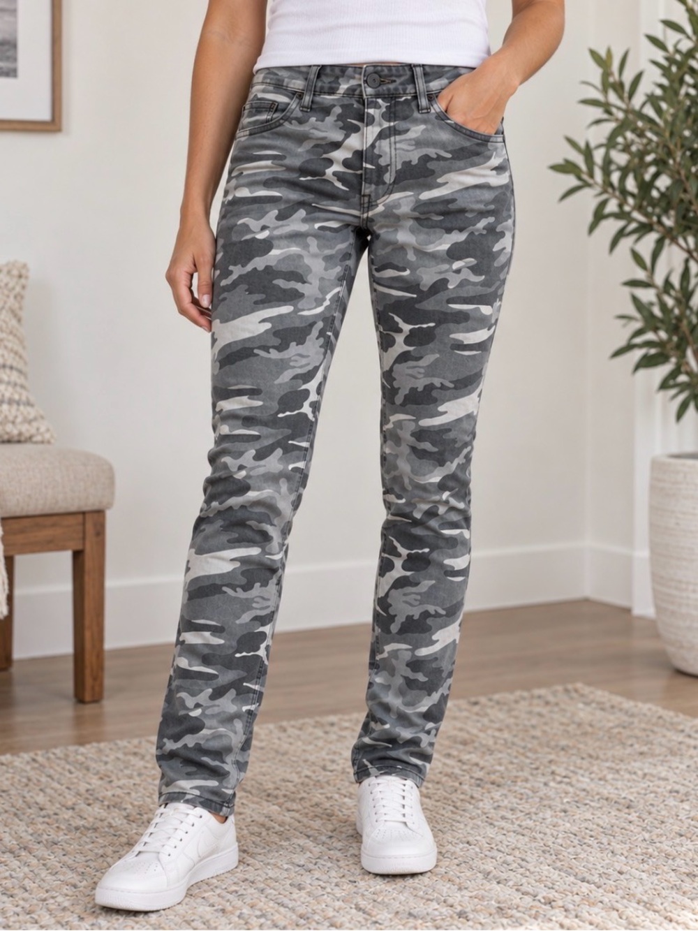 NYDJ Ami Skinny Jeans Womens 12 Gray Camo Lift Tuck Ankle Pants Stretch